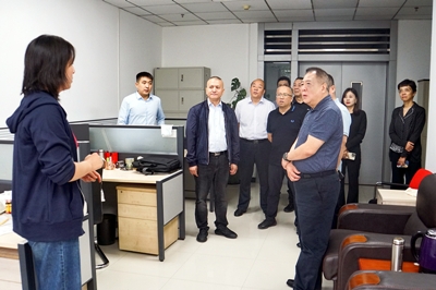 金輝一行赴西無二集團、西安資本等六戶企業開展調研